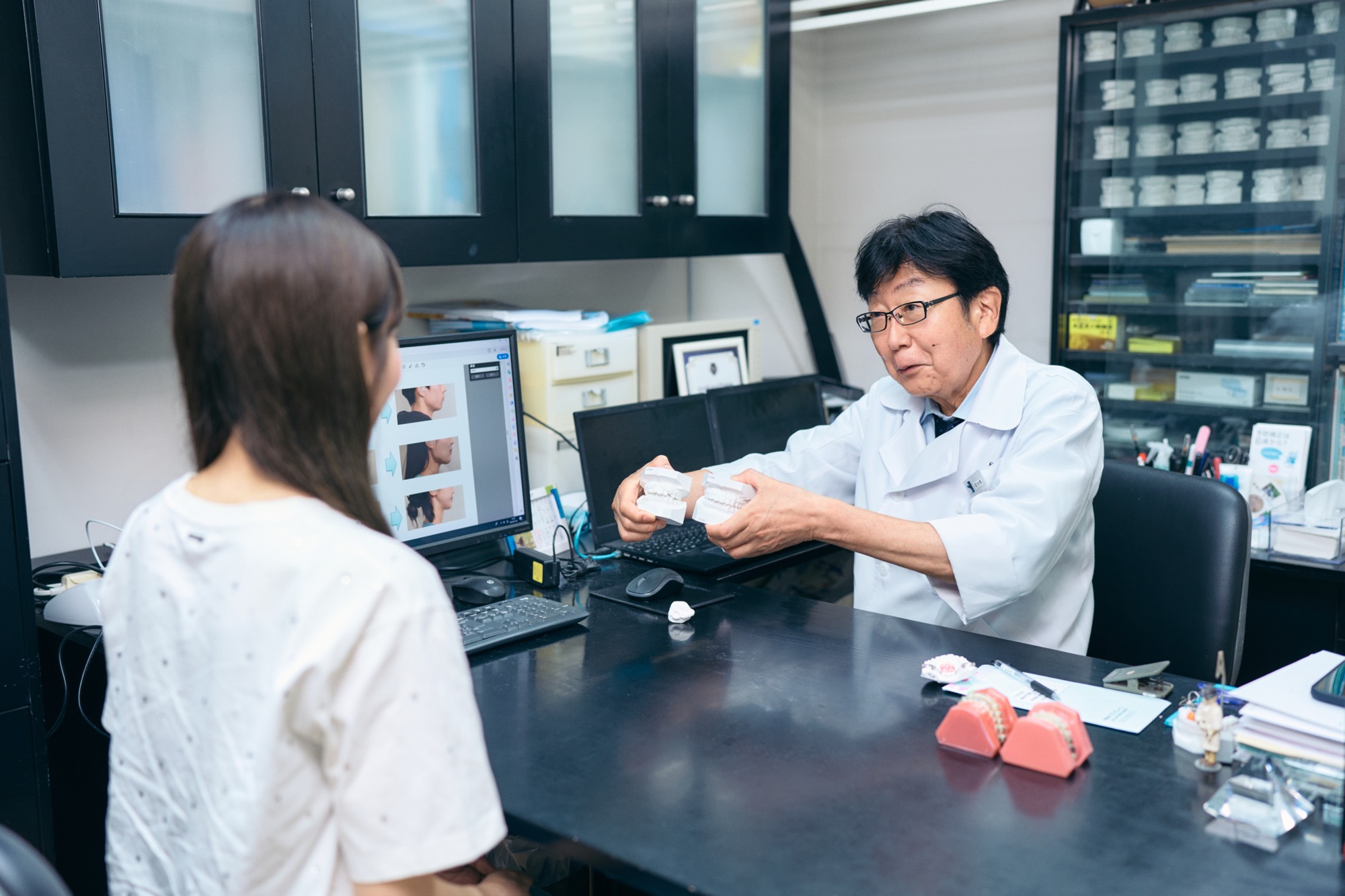 7,000症例以上の臨床実績を持つ矯正専門医院